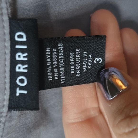 Torrif  V-neck Challis Long Sleeve Blouse Gray 3x - Picture 3 of 7